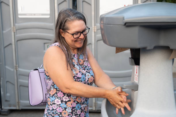Best Porta potty delivery and setup  in Sun Prairie, MT